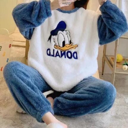 Donald Duck Fuzzy PJ Set
